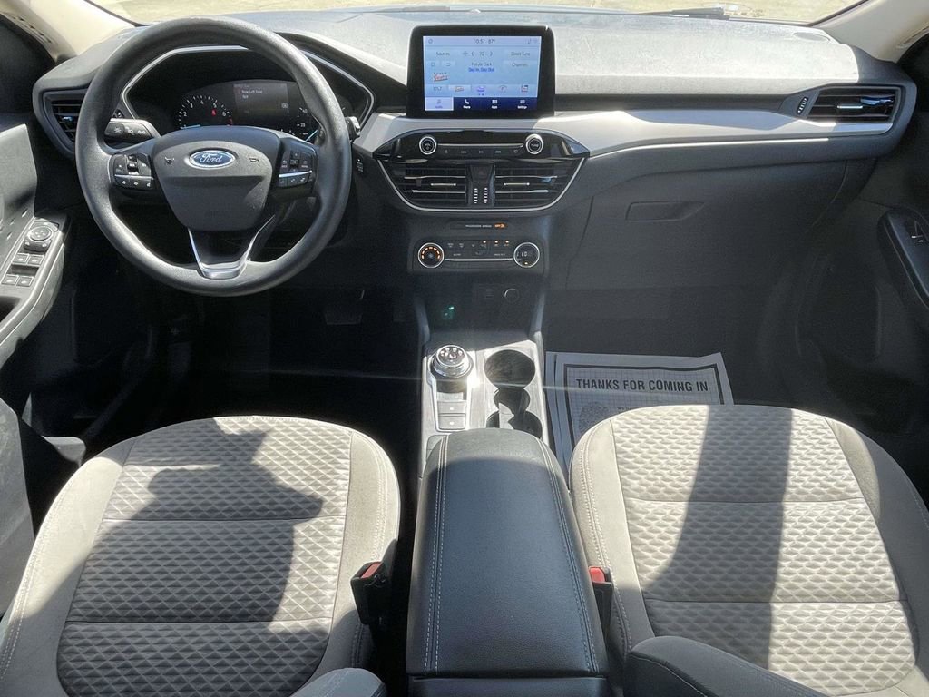Certified 2020 Ford Escape SE image 11