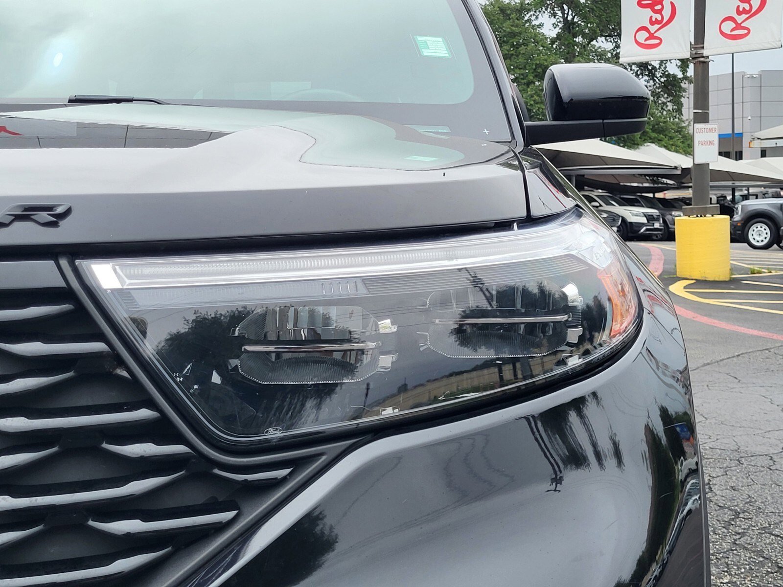 Certified 2024 Ford Explorer ST-Line w/ Class IV Trailer Tow Package RWD image 11