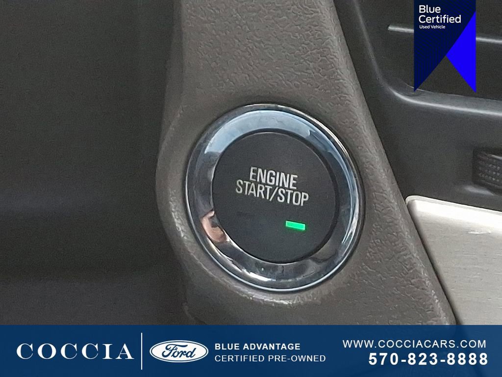 Used 2018 GMC Yukon Denali image 25