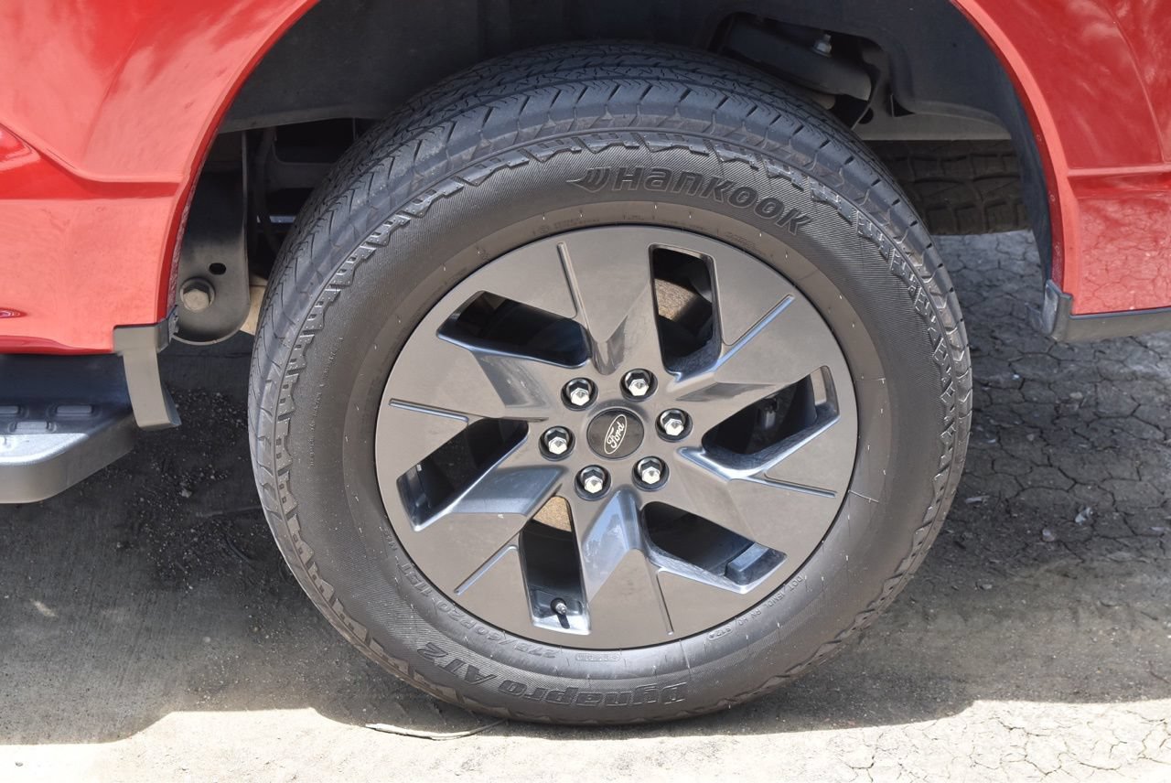Certified 2025 Ford F150 Lightning Flash AWD/4WD image 10
