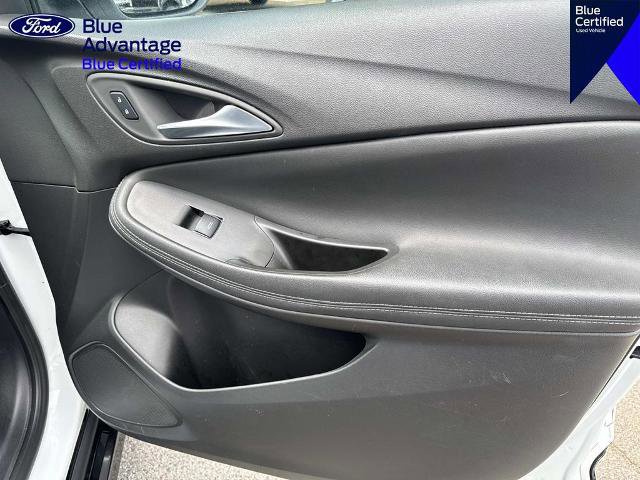 Used 2024 Buick Encore GX Sport Touring FWD image 30
