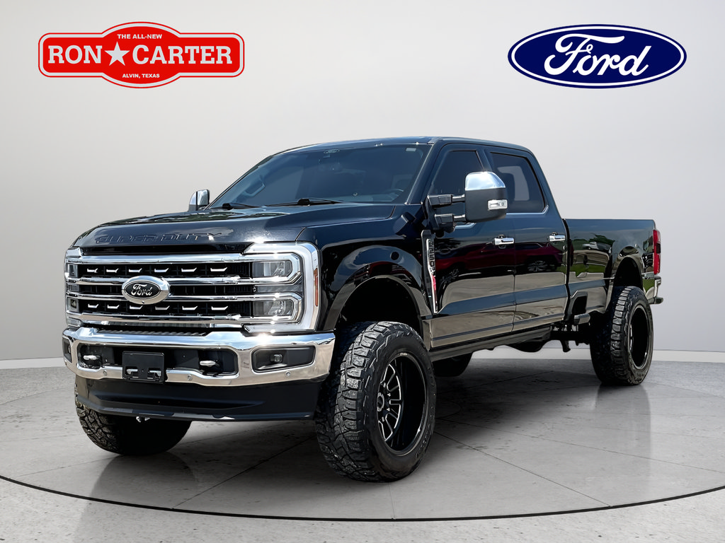 Certified 2024 Ford F250 Lariat w/ Lariat Ultimate Package AWD/4WD image 3