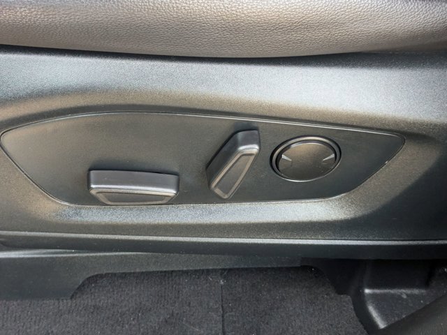 Certified 2023 Ford Explorer Limited w/ Hybrid Equipment Group 310A image 18