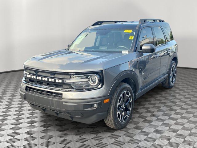 Certified 2024 Ford Bronco Sport Outer Banks AWD/4WD image 3