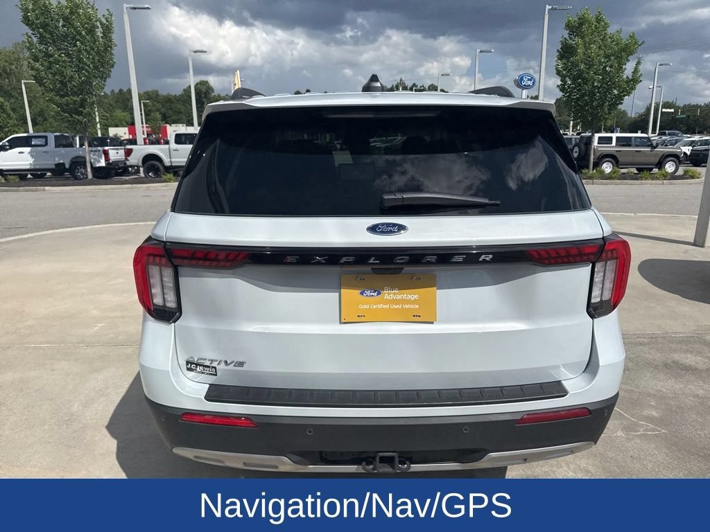 Certified 2026 Ford Explorer Active w/ Active Comfort Package RWD image 5