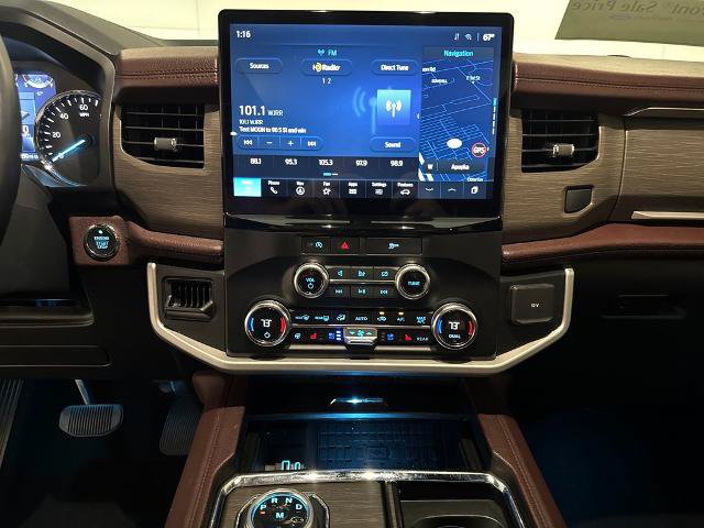 Certified 2024 Ford Expedition Max Limited RWD image 27