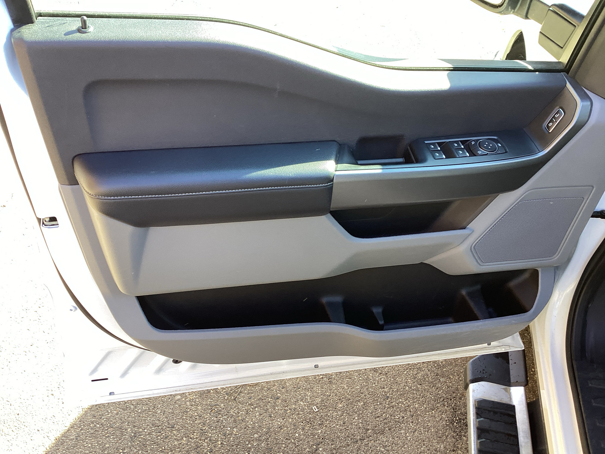 Certified 2025 Ford F250 XLT AWD/4WD image 17