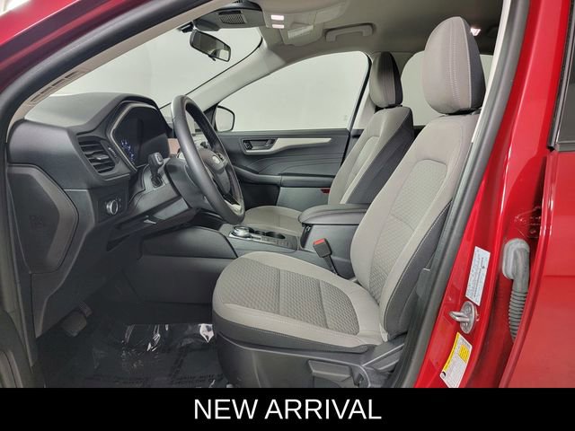 Certified 2022 Ford Escape SE w/ Cold Weather Package AWD/4WD image 13