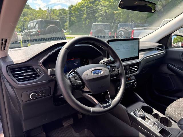 Certified 2026 Ford Escape Active w/ Tech Pack #1 AWD/4WD image 16