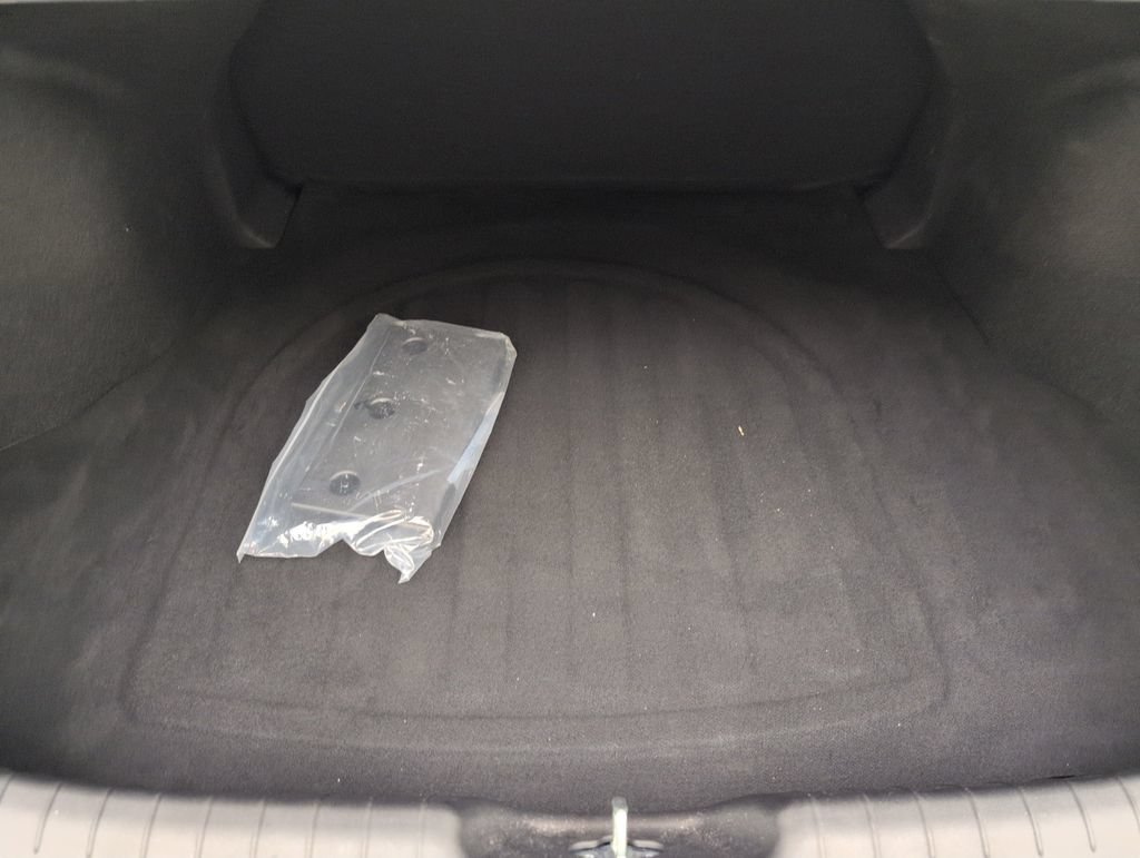 Used 2025 Hyundai Elantra Sport FWD image 30