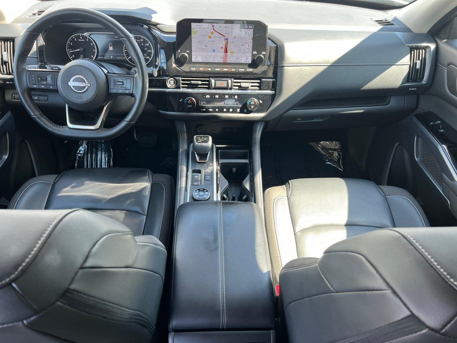Used 2023 Nissan Pathfinder SL AWD/4WD image 24