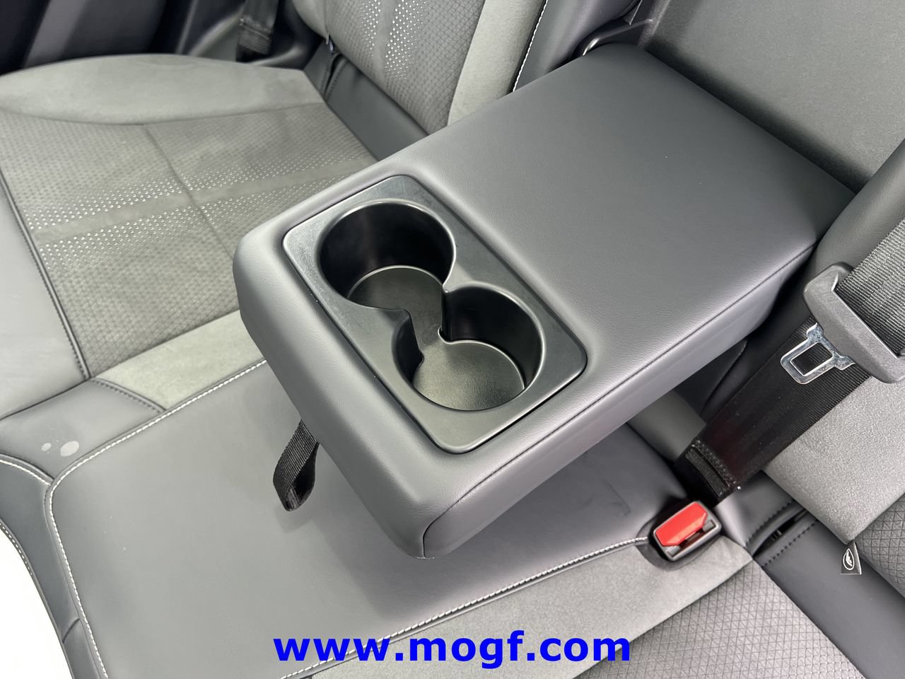 Certified 2024 Ford Mustang Mach-E GT AWD/4WD image 22