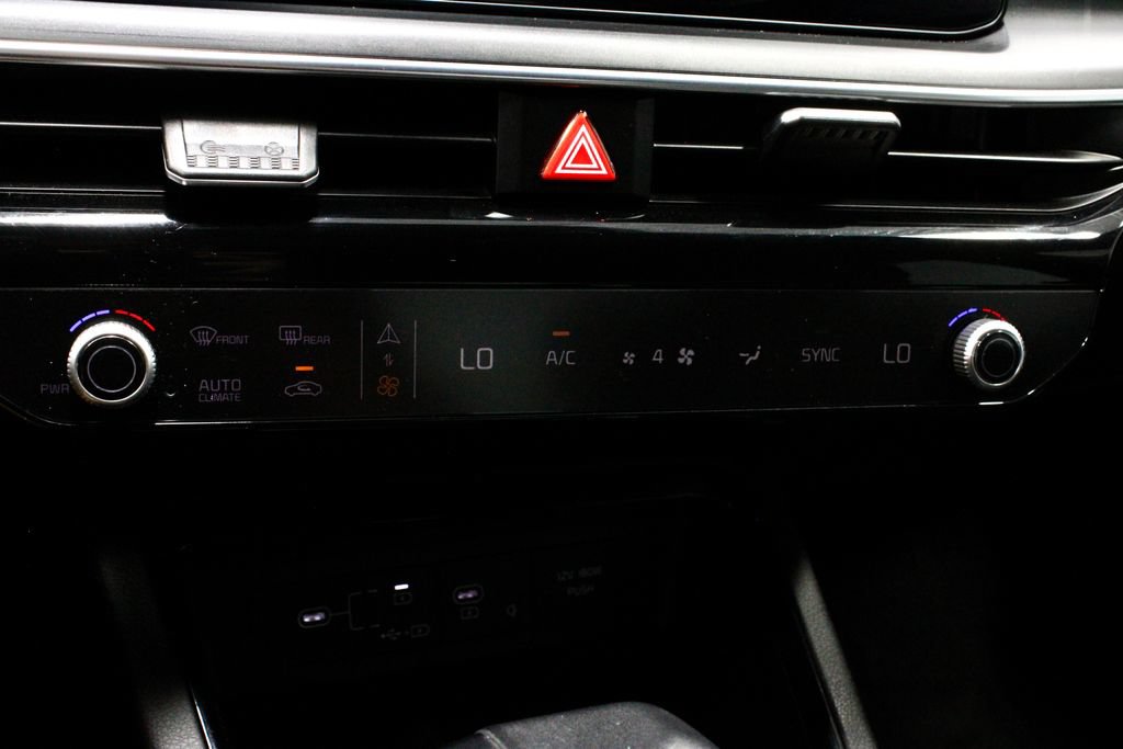 Used 2025 Kia K5 GT-Line w/ GT-Line Premium Package FWD image 30