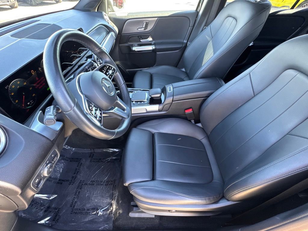 Used 2023 Mercedes-Benz EQB 300 300 image 18