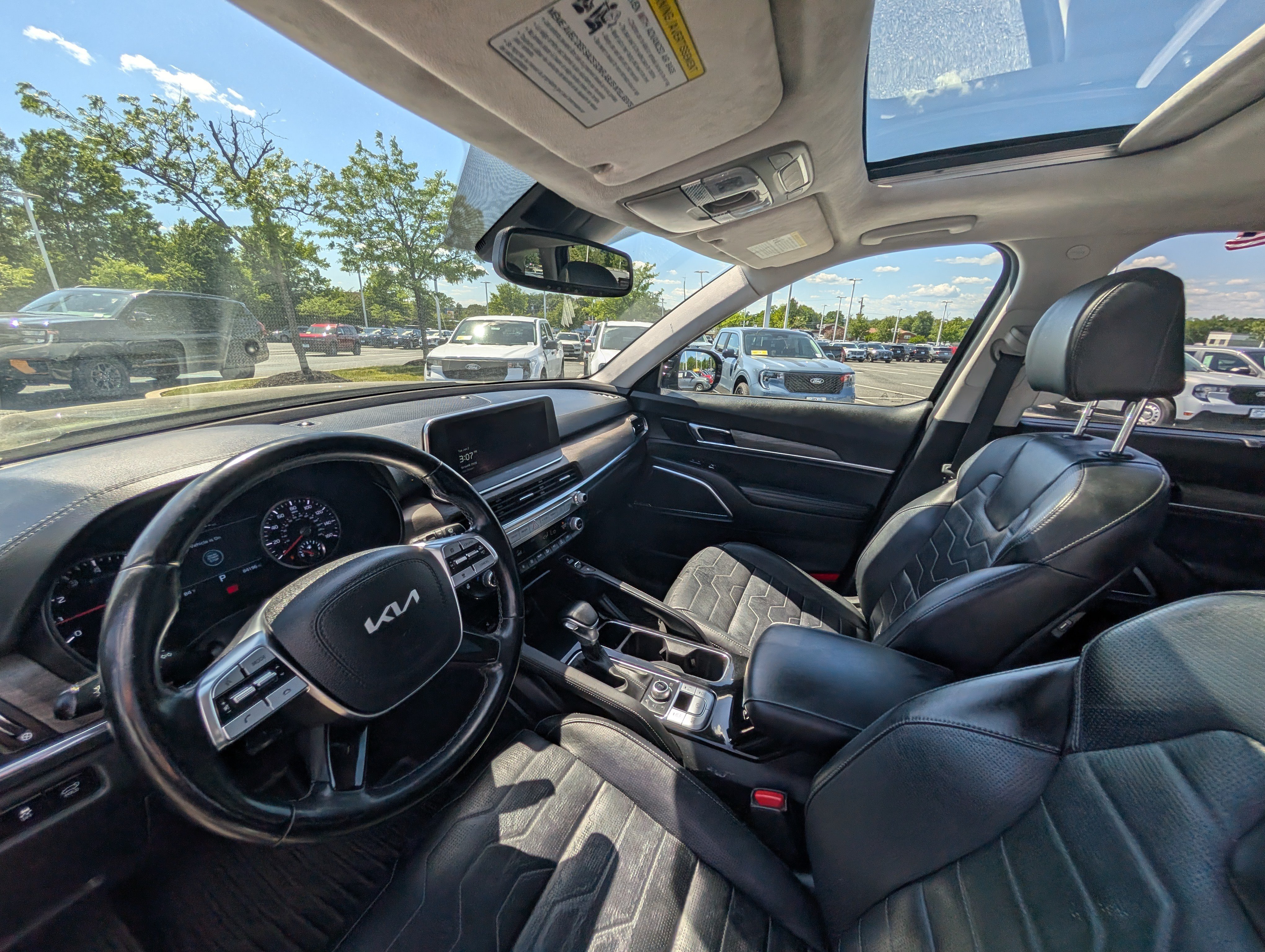 Used 2022 Kia Telluride SX w/ SX Prestige Package AWD/4WD image 17