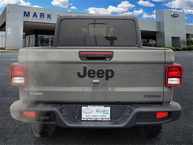 Used 2021 Jeep Gladiator Sport image 4