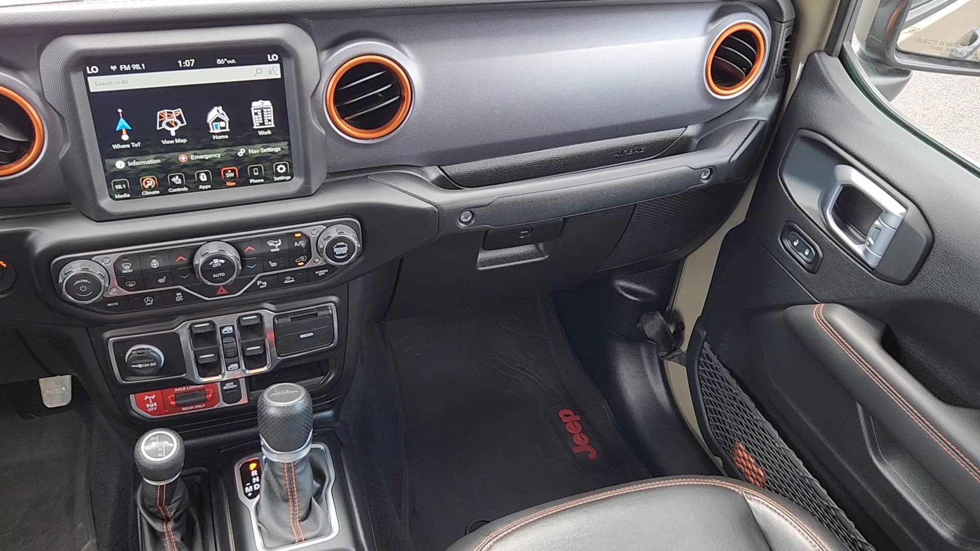 Used 2020 Jeep Gladiator Mojave AWD/4WD image 6