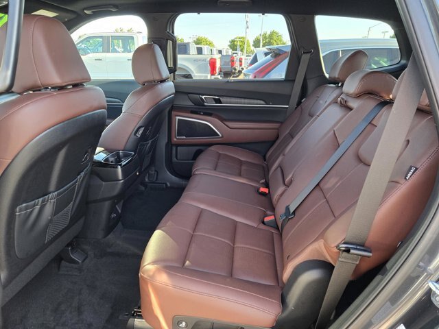 Used 2024 Kia Telluride EX AWD/4WD image 10