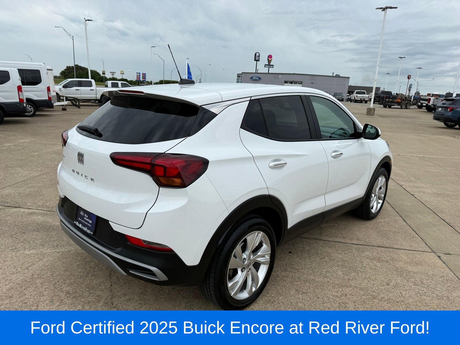 Used 2025 Buick Encore GX Preferred FWD image 5
