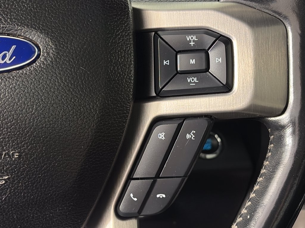 Certified 2017 Ford F250 Platinum w/ Platinum Ultimate Package AWD/4WD image 18