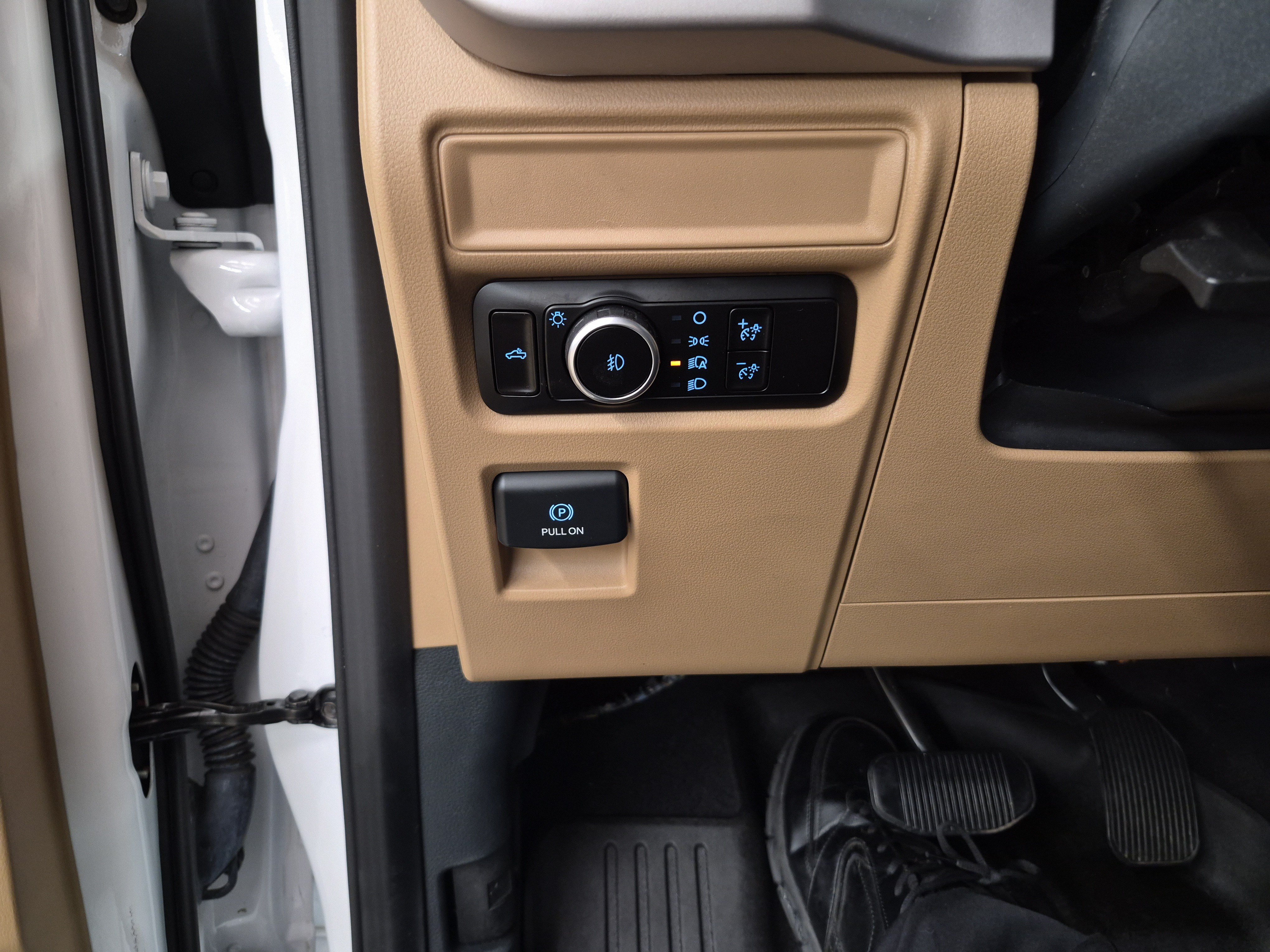 Certified 2023 Ford F150 XLT RWD image 22