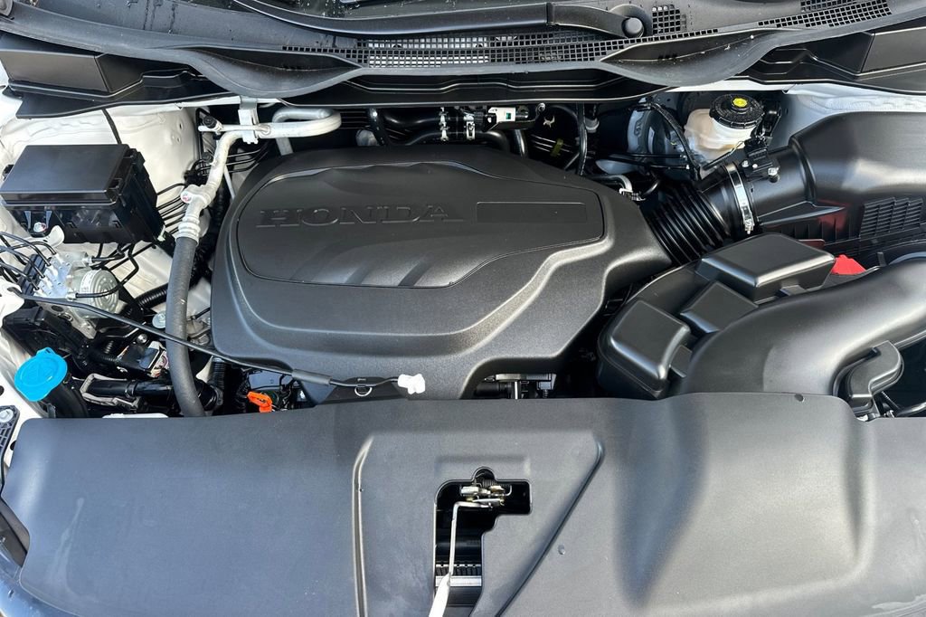 Used 2025 Honda Odyssey Touring image 22