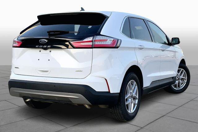 Certified 2024 Ford Edge SEL image 4