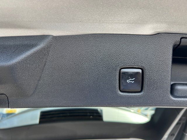 Certified 2024 Ford Escape ST-Line AWD/4WD image 24
