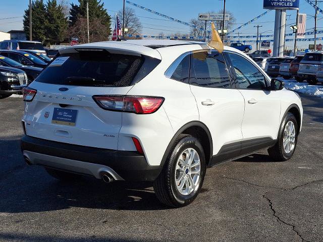 Certified 2022 Ford Escape SE image 4