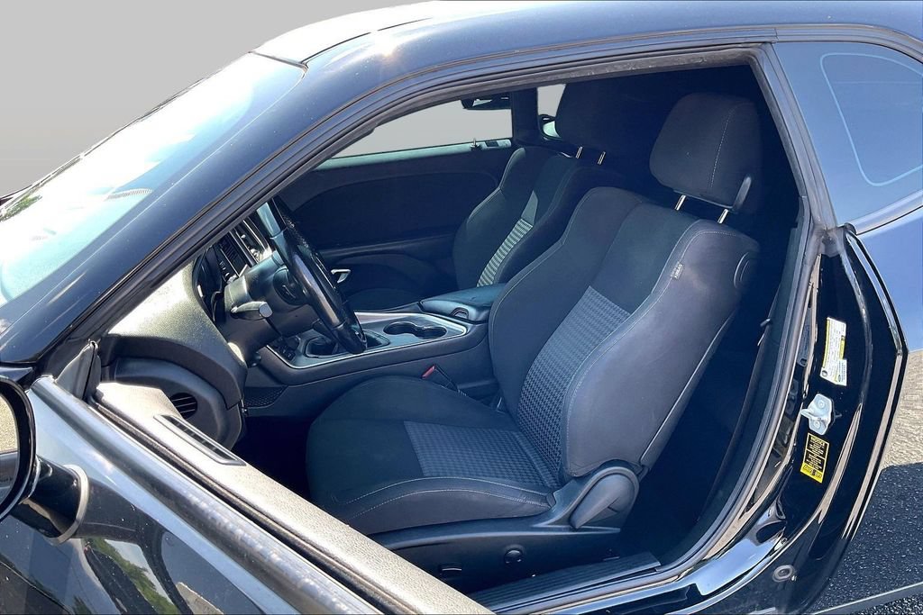Used 2022 Dodge Challenger R/T RWD image 24