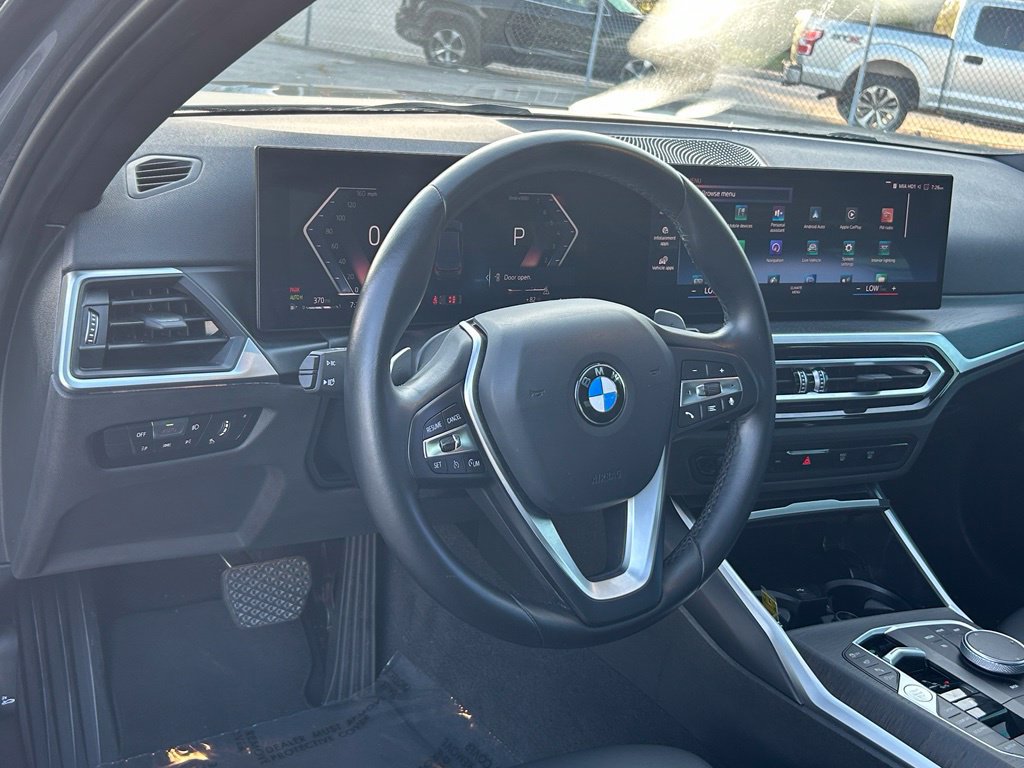 Used 2024 BMW 330i Sedan w/ Convenience Package RWD image 35