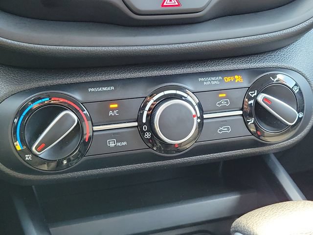 Used 2024 Kia Soul LX w/ Option Group 015 FWD image 30