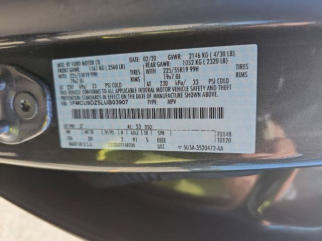 Certified 2020 Ford Escape Titanium AWD/4WD image 35