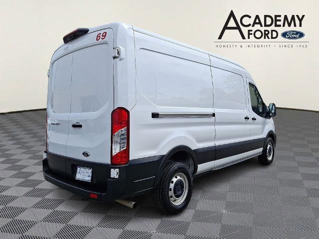 Certified 2023 Ford Transit 250 Medium Roof RWD image 4