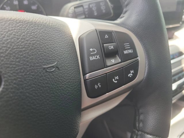 Certified 2024 Ford Explorer XLT w/ Equipment Group 202A AWD/4WD image 27