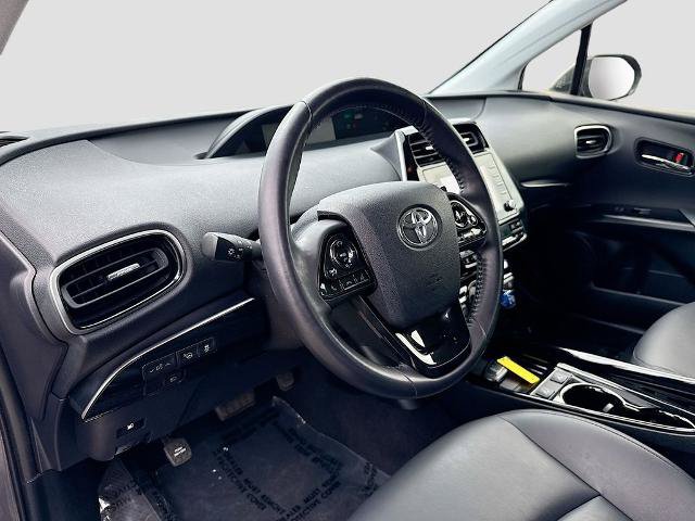 Used 2020 Toyota Prius XLE AWD/4WD image 6