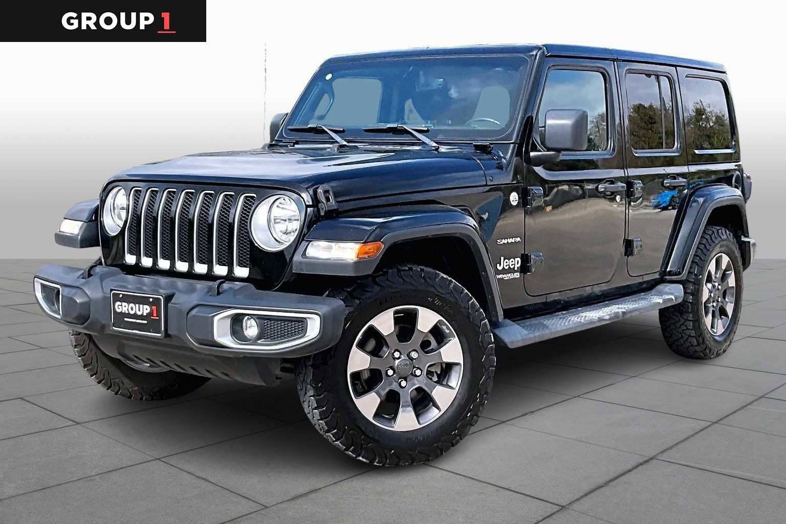 Used 2018 Jeep Wrangler Unlimited Sahara w/ Dual Top Group image 5