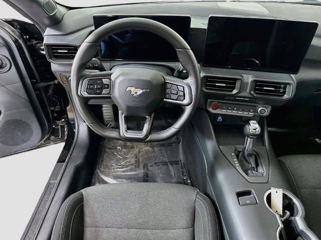 Certified 2024 Ford Mustang Coupe RWD image 10