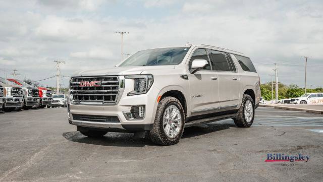 Used 2023 GMC Yukon XL SLT AWD/4WD image 4