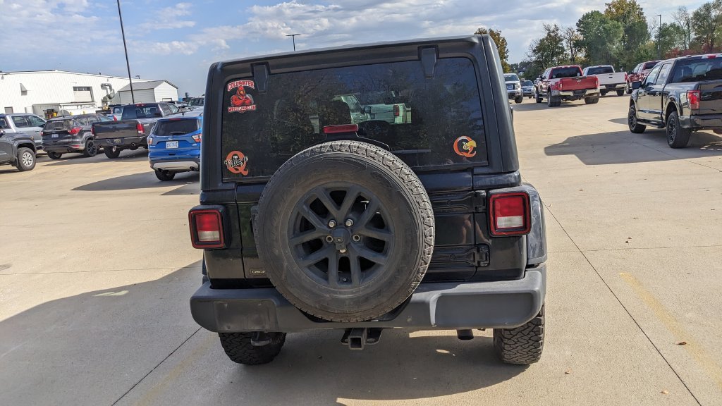 Used 2023 Jeep Wrangler Unlimited Sport AWD/4WD image 4