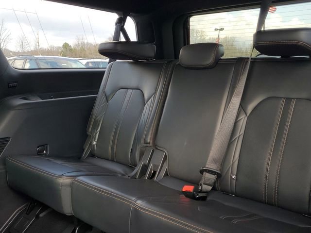 Certified 2024 Ford Expedition Max Platinum image 29