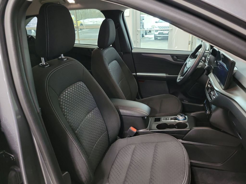 Certified 2023 Ford Escape Active w/ Tech Pack #1 AWD/4WD image 24