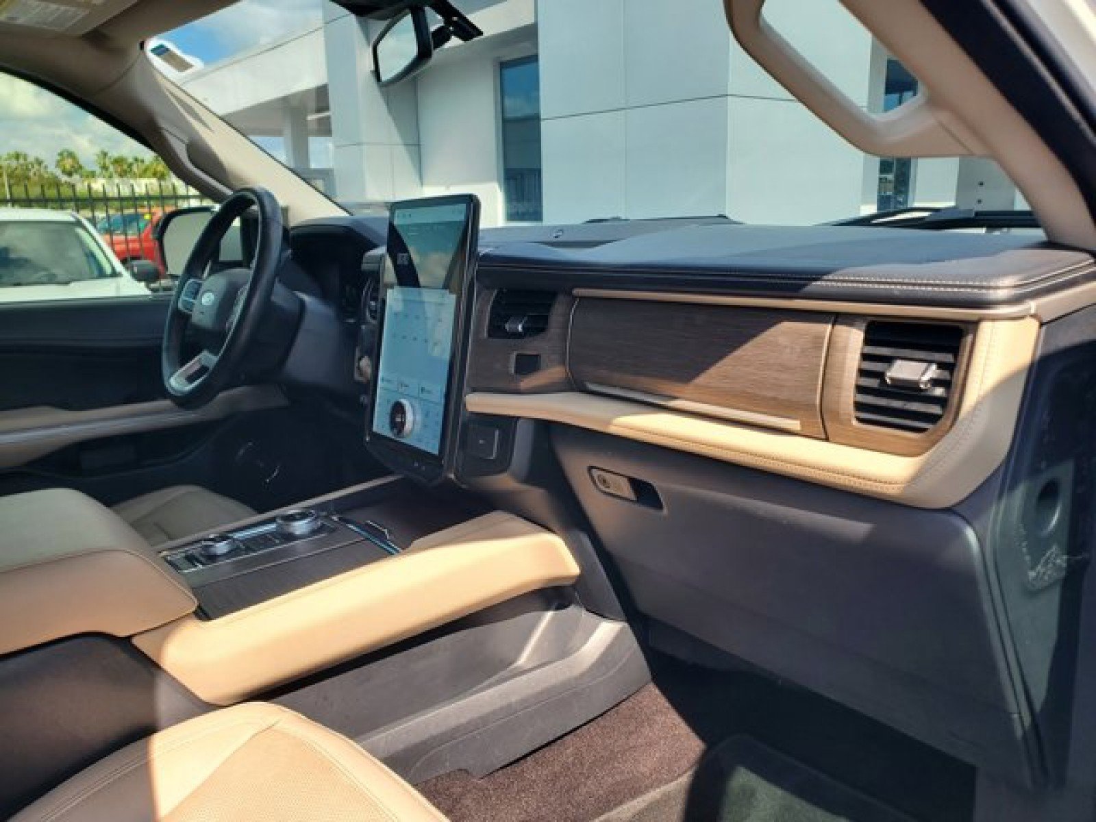 Certified 2023 Ford Expedition Max Limited AWD/4WD image 36