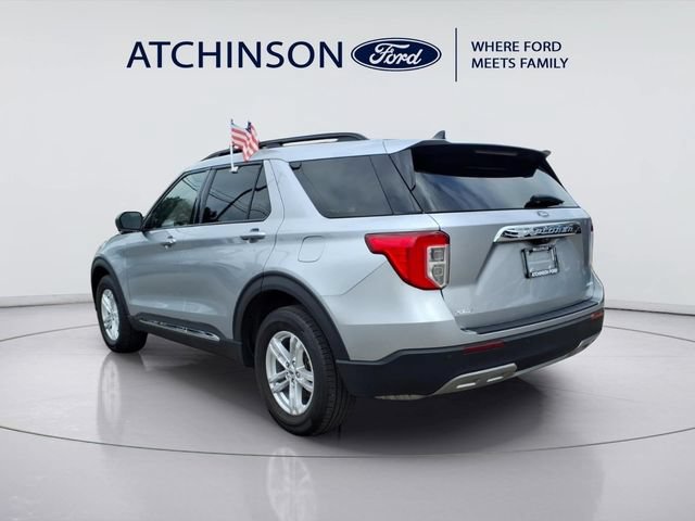 Certified 2023 Ford Explorer XLT w/ Equipment Group 202A AWD/4WD image 7