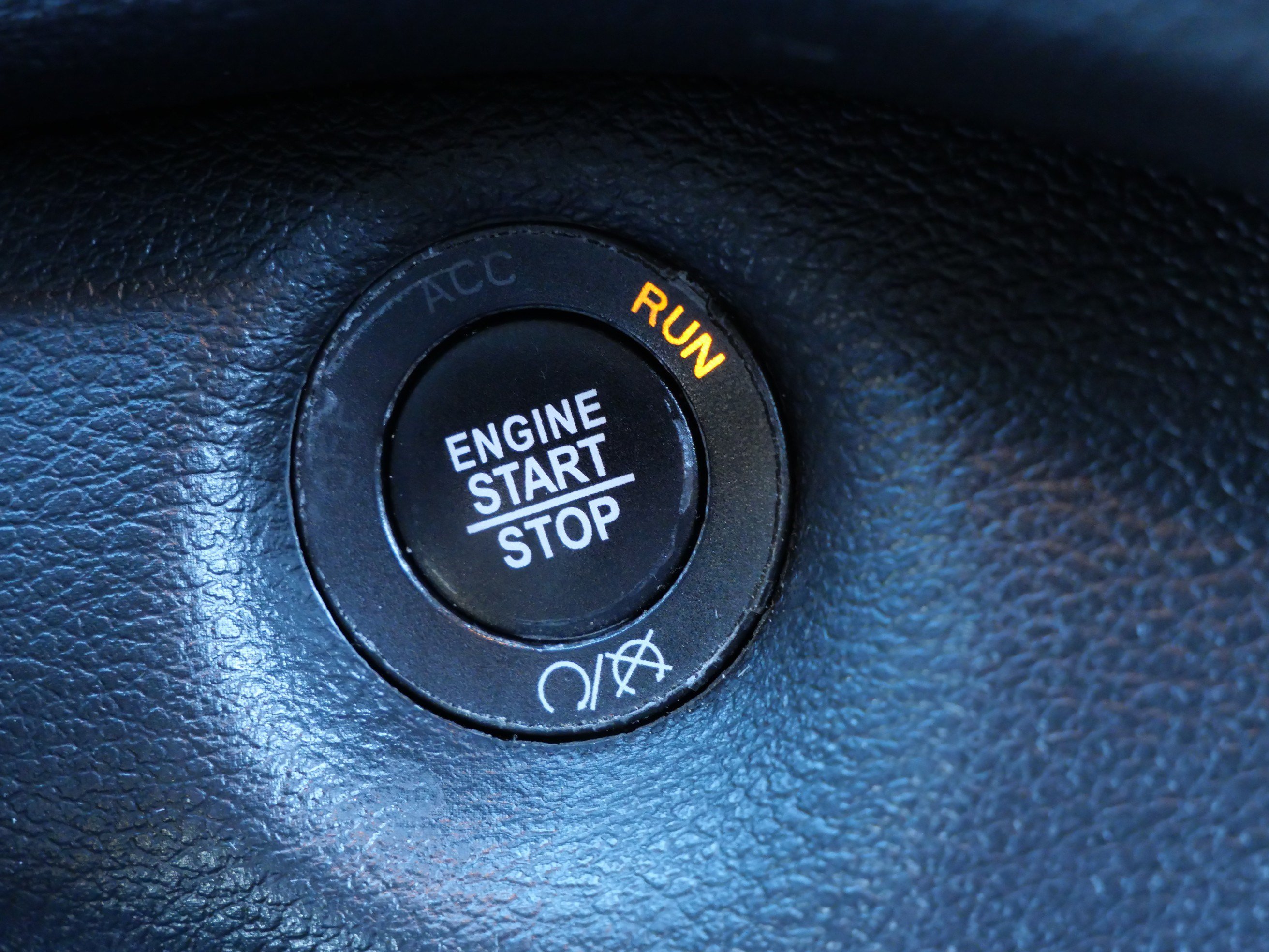 Used 2020 Jeep Cherokee Limited AWD/4WD image 31