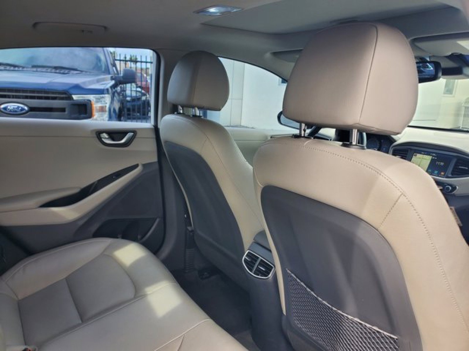 Used 2019 Hyundai Ioniq Limited w/ Ultimate Package 02 image 33