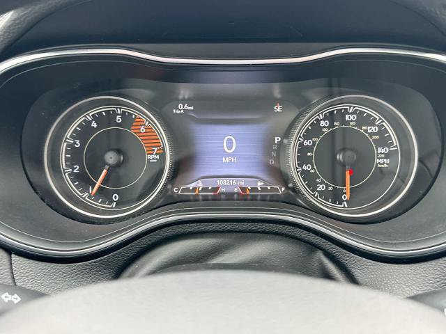 Used 2019 Jeep Cherokee Limited AWD/4WD image 24