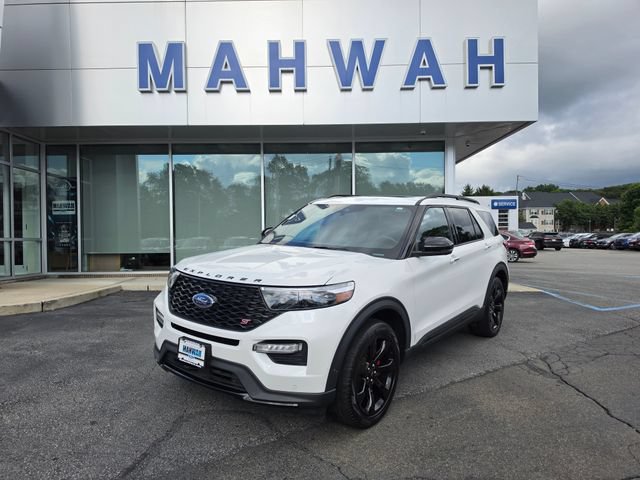 Certified 2023 Ford Explorer ST w/ Equipment Group 401A AWD/4WD image 2