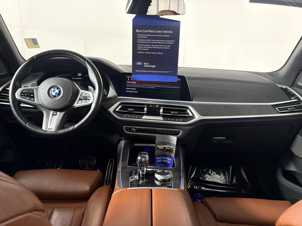 Used 2022 BMW X7 M50i AWD/4WD image 27