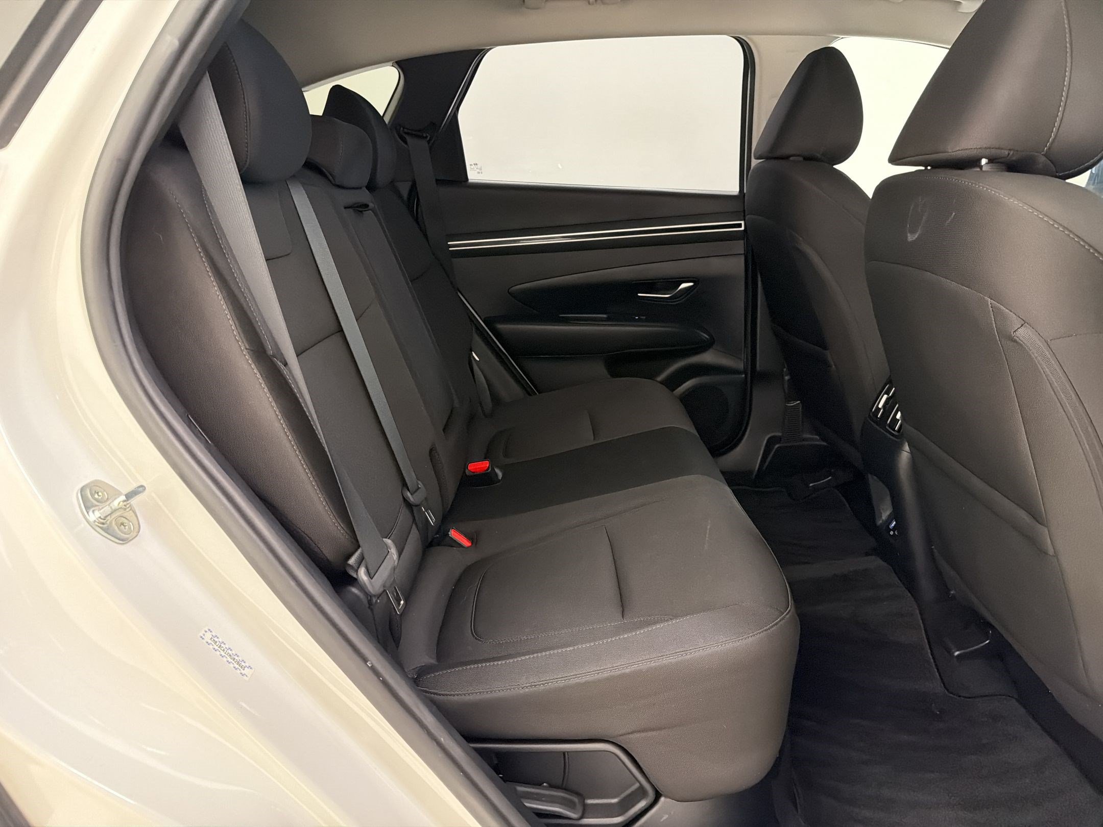 Used 2022 Hyundai Tucson Blue AWD/4WD image 30